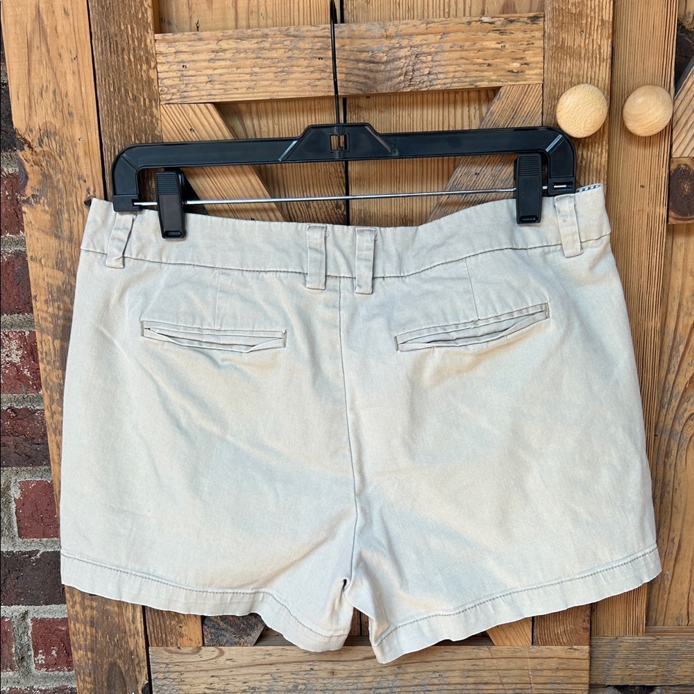 Classic JC Penny Tan/khaki Women's Shorts - Picture 6 of 6